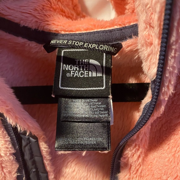 The North Face Women's Peach Teddy Jacket - Picture 4 of 7